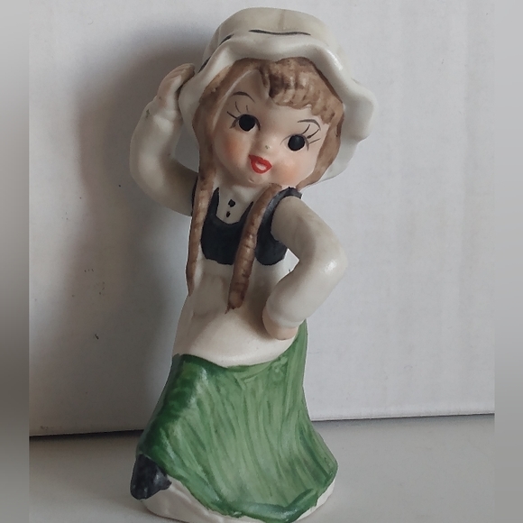 Vintage Ceramic Dancing Leprechaun Pixie Elf Girl - Picture 7 of 7
